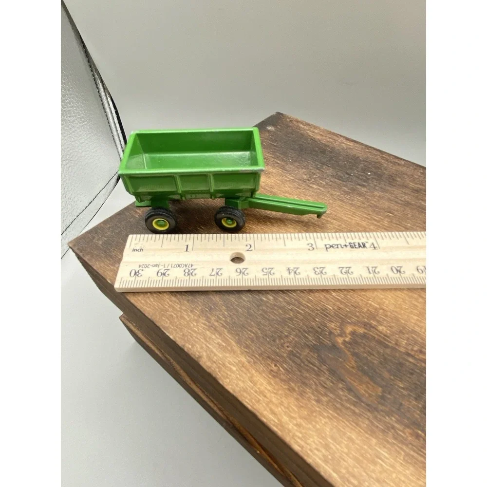 ERTL john deere